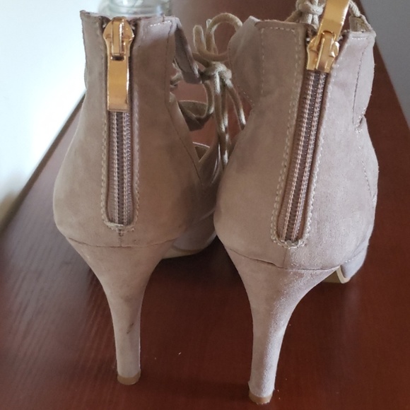 Sergio Bari Heels - Picture 2 of 4